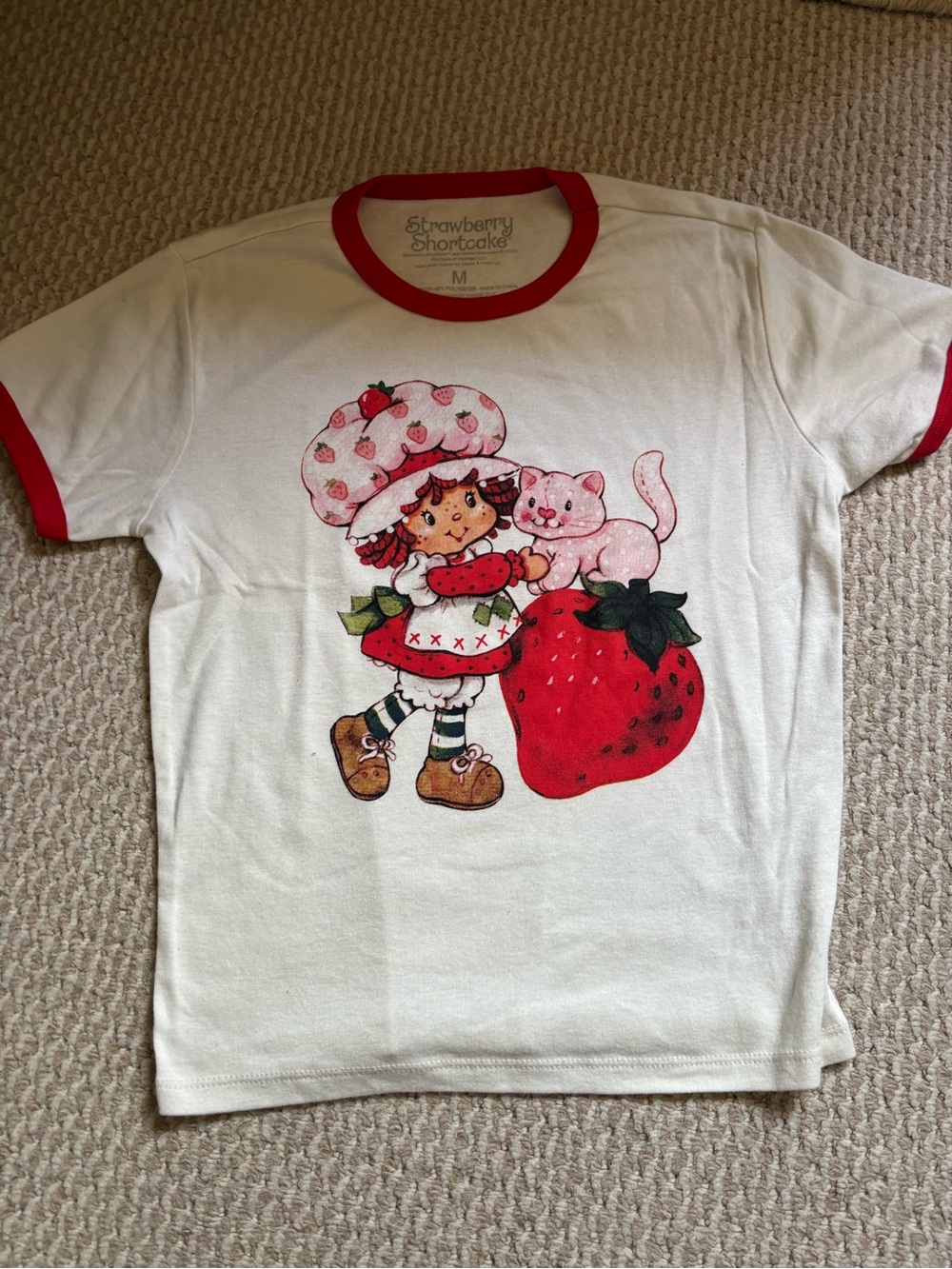 Strawberry Shortcake Cream Graphic Women’s Tops - Picture 3 of 9
